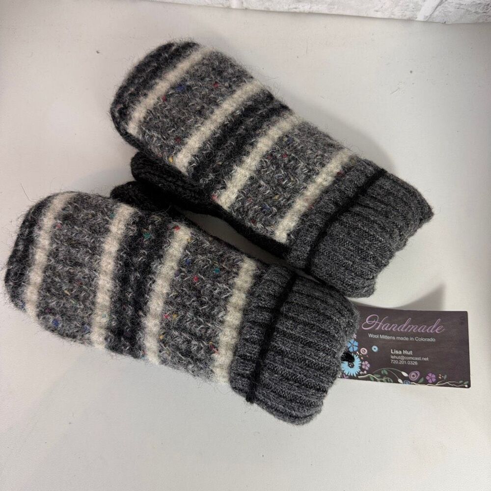 Handmade Wool Mittens one Size NWT